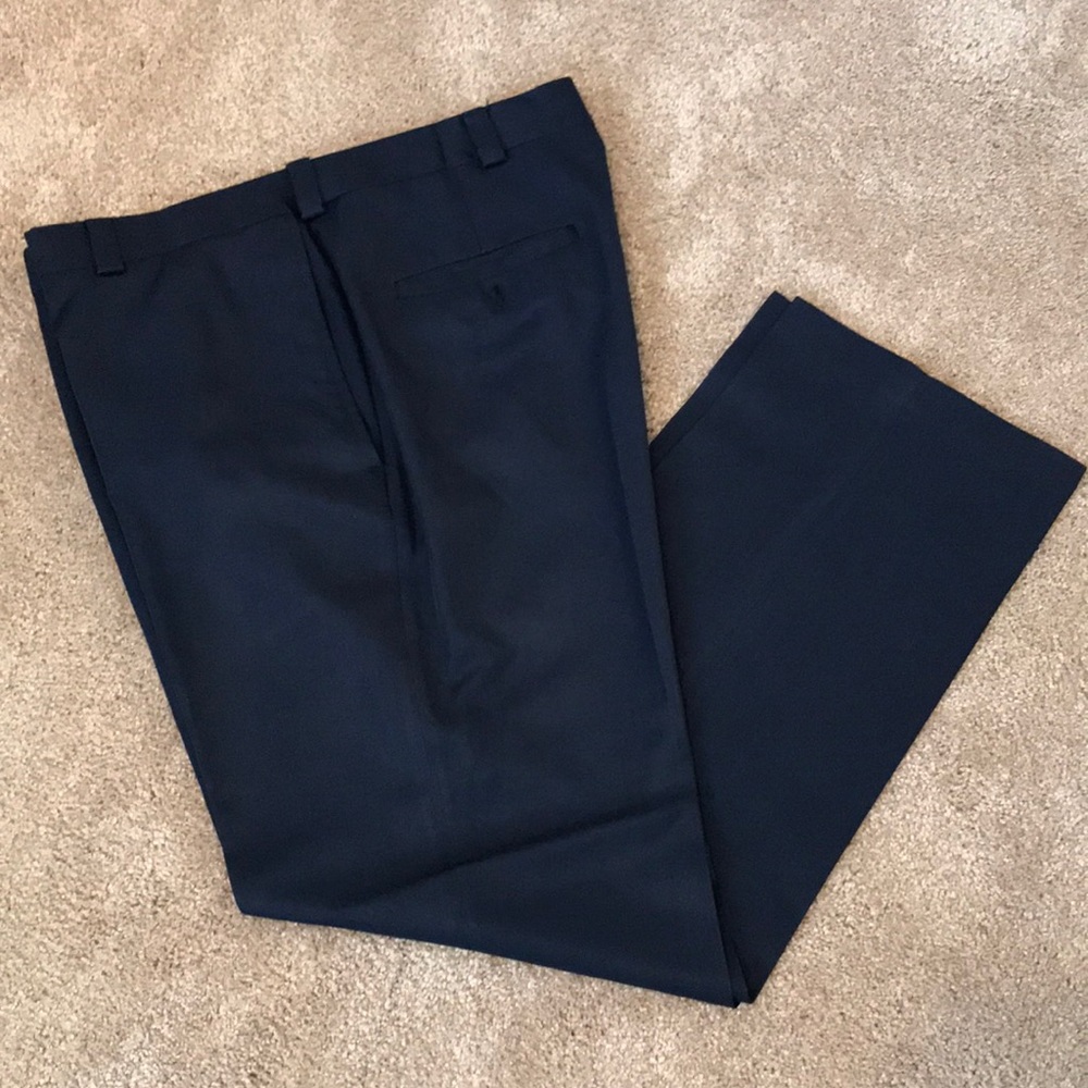 Men’s Haggar Navy Flat Front Dress Pants 34x30